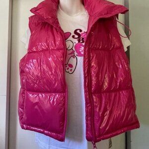 NWT hot pink puffy hooded vest, nylon, size L, Forever 21
